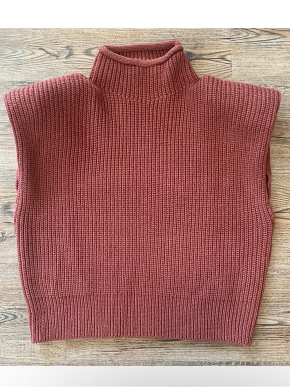 Zara Ribbed Sleeveless Turtleneck Vest